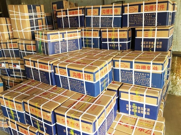 Weifang Zetian Pipes Industry Co., Ltd. linea di produzione del produttore